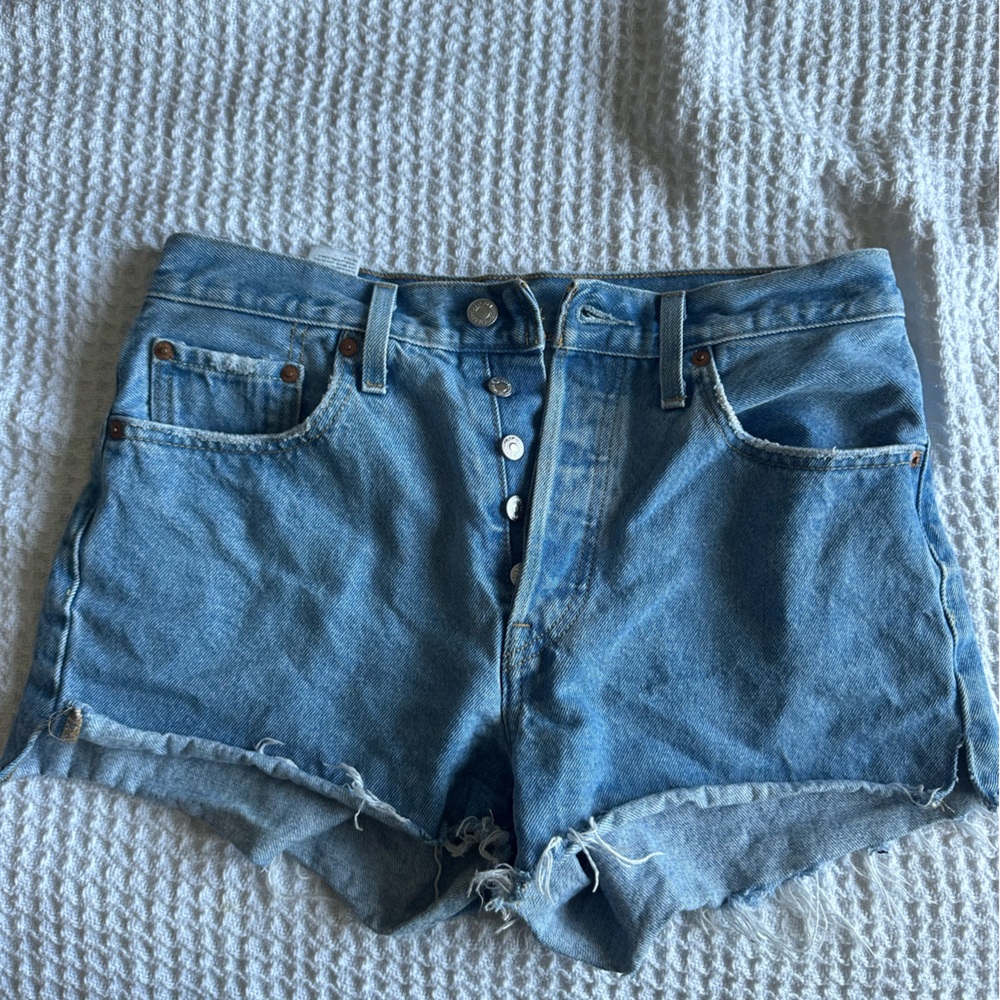 Levi’s 501 shorts